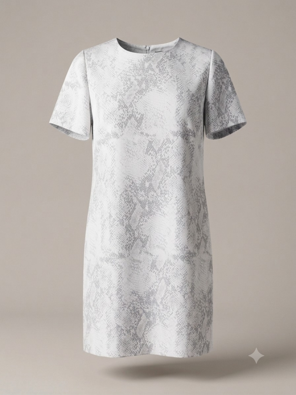 Artizia Babaton Short-Sleeve Shift Dress in Light Gray Snake Print